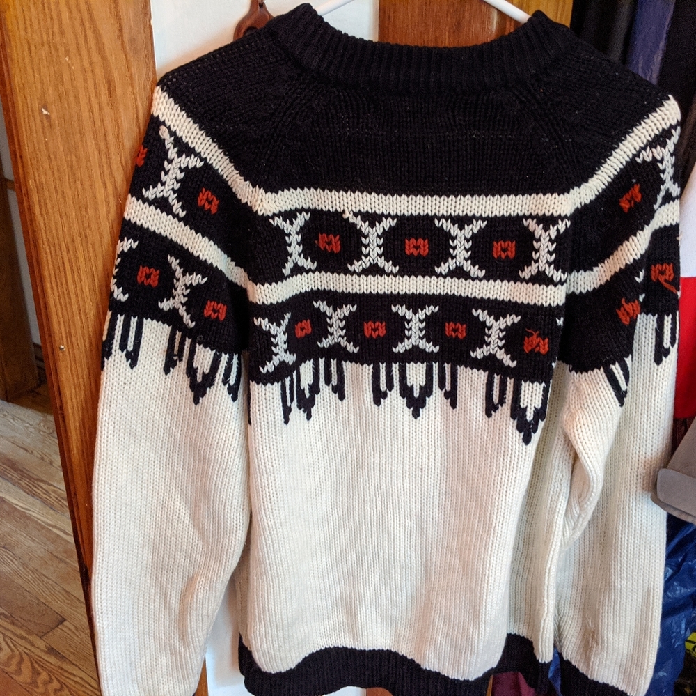 Festive Vintage / Holiday / Christmas Sweater